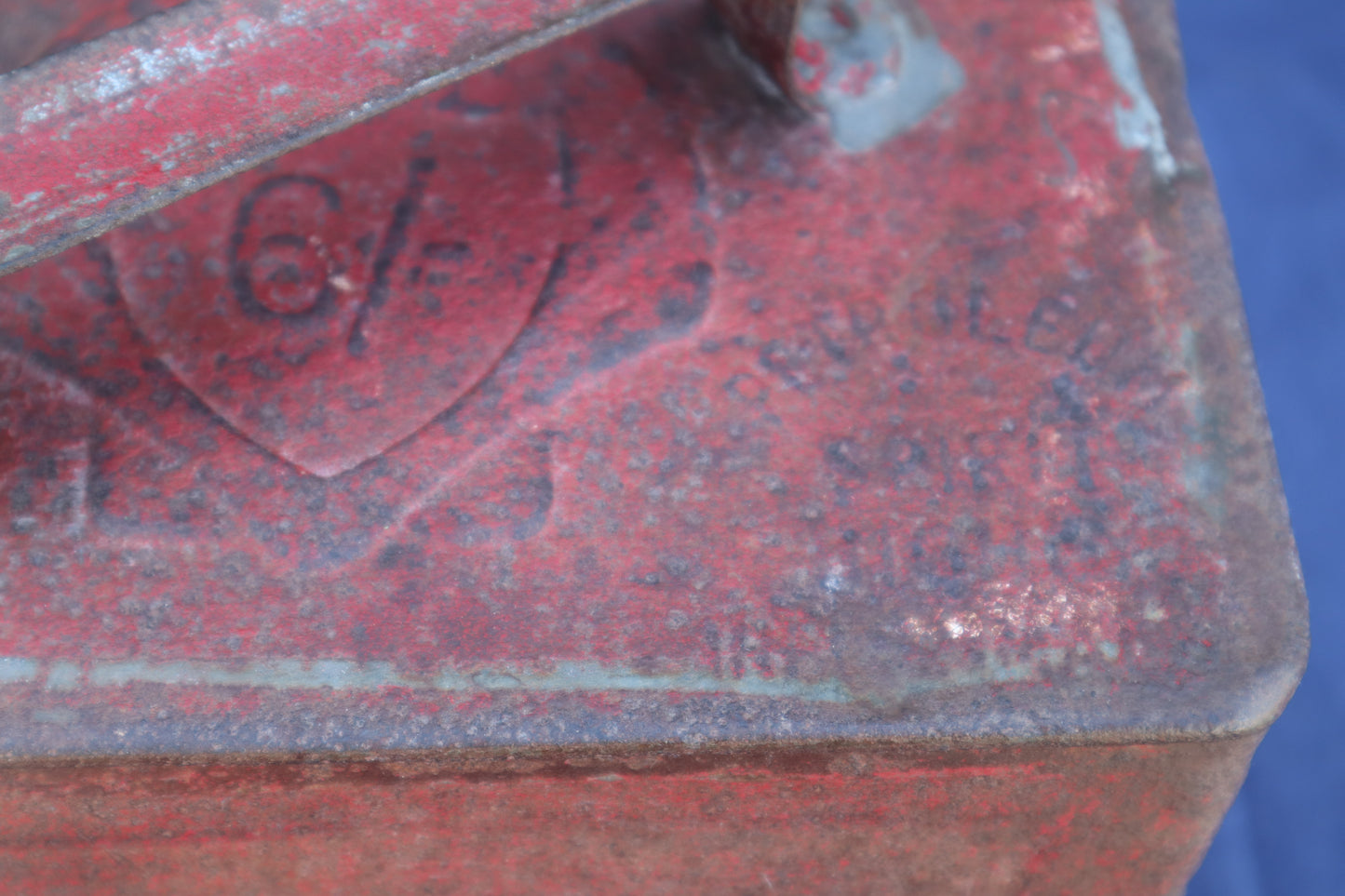 Vintage Shell Motor Spirit petrol can