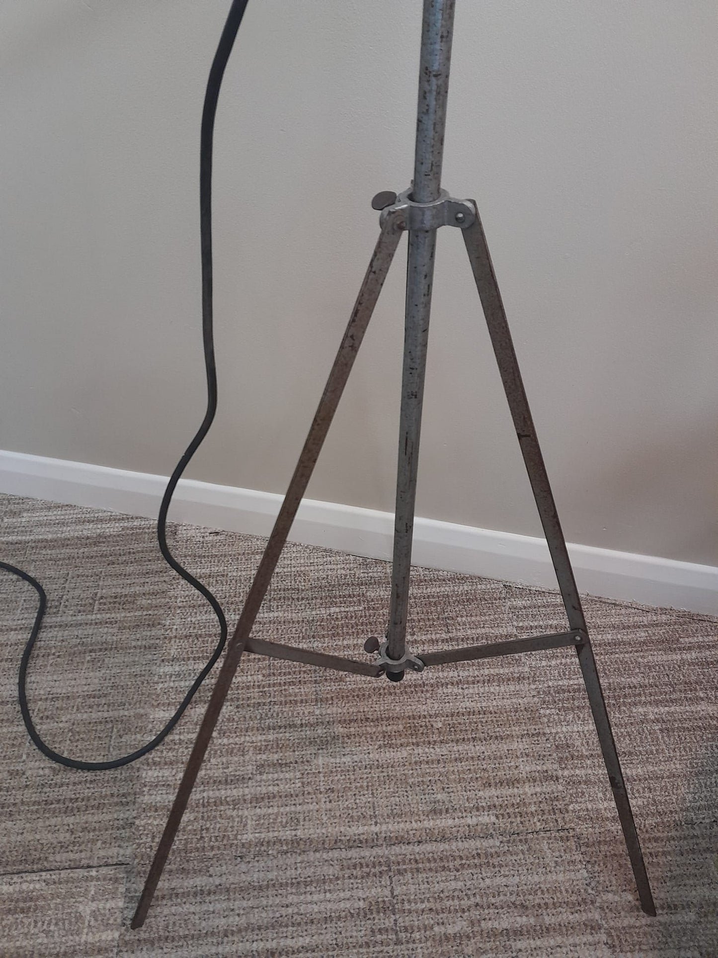 Vintage mid-century 1950s Malham photography lamp