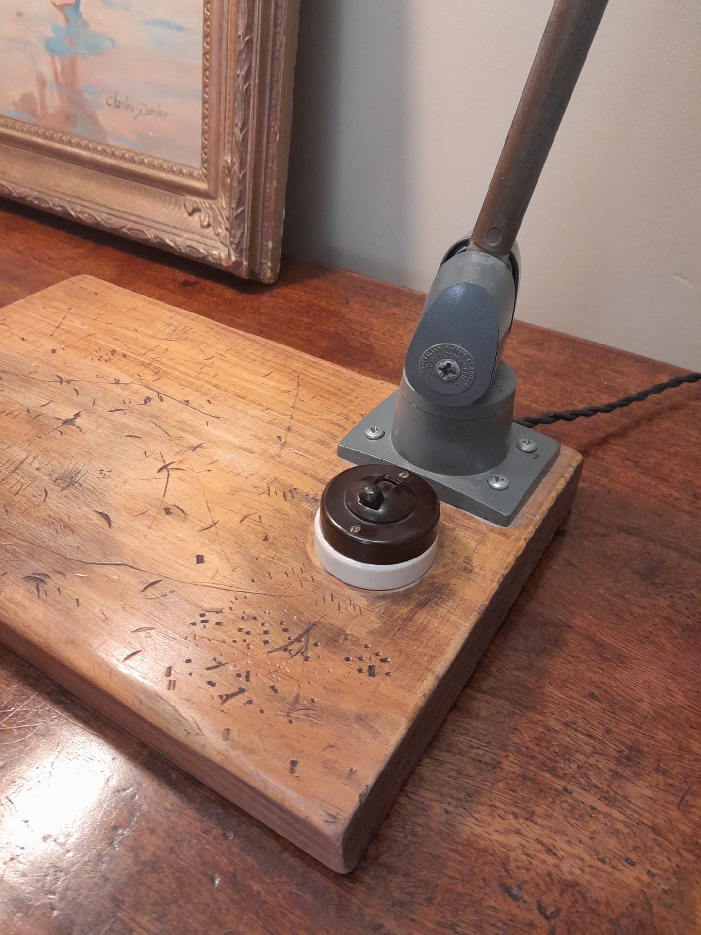 Vintage 1960s Lo-Vo-Lite machinist's lamp