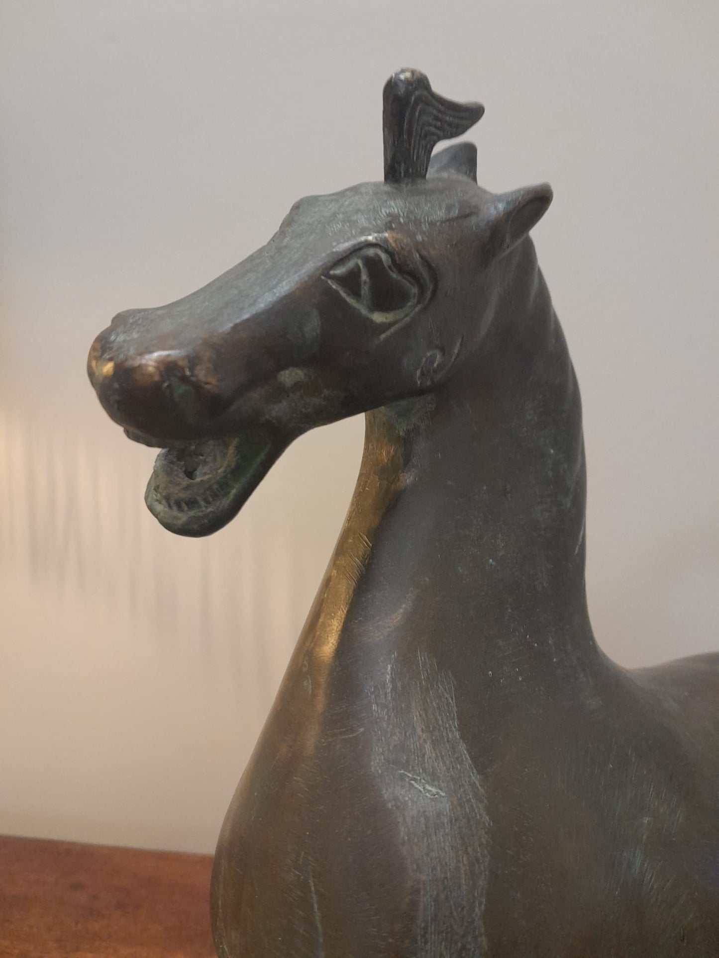 'The Flying Horse of Ganzu' bronze figure