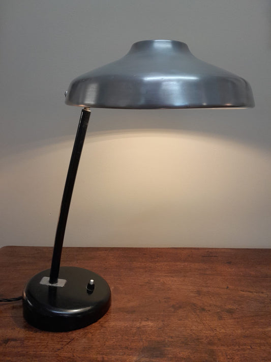 Vintage 1950s Atomic era flying saucer lamp